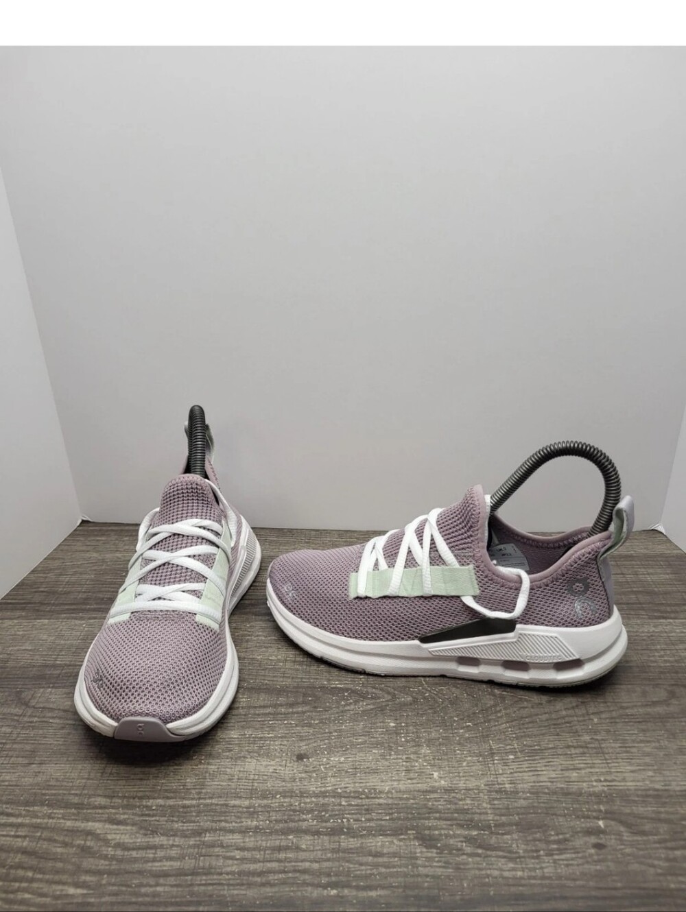 On Cloudeasy Women’s Running Shoes Sneakers Size US 5 Purple White
